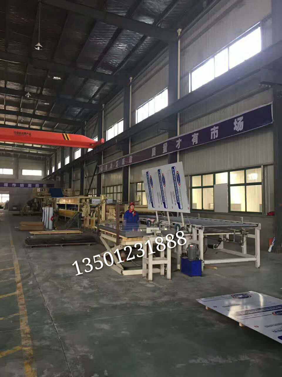 吉祥铝塑板厂房展示